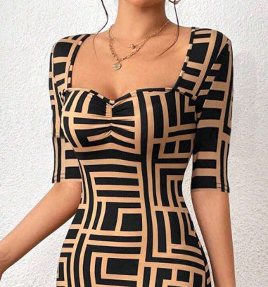 Square Collar Dress – Elegant. Feminine. Timeless.